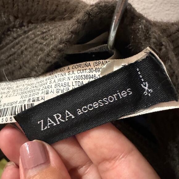 Zara 100% wool collard scarf one size - Picture 3 of 4